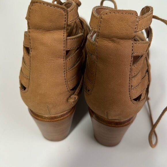 GENTLE SOULS BY KENNETH COLE JOY 7.5 SAND SABLE - Picture 5 of 9